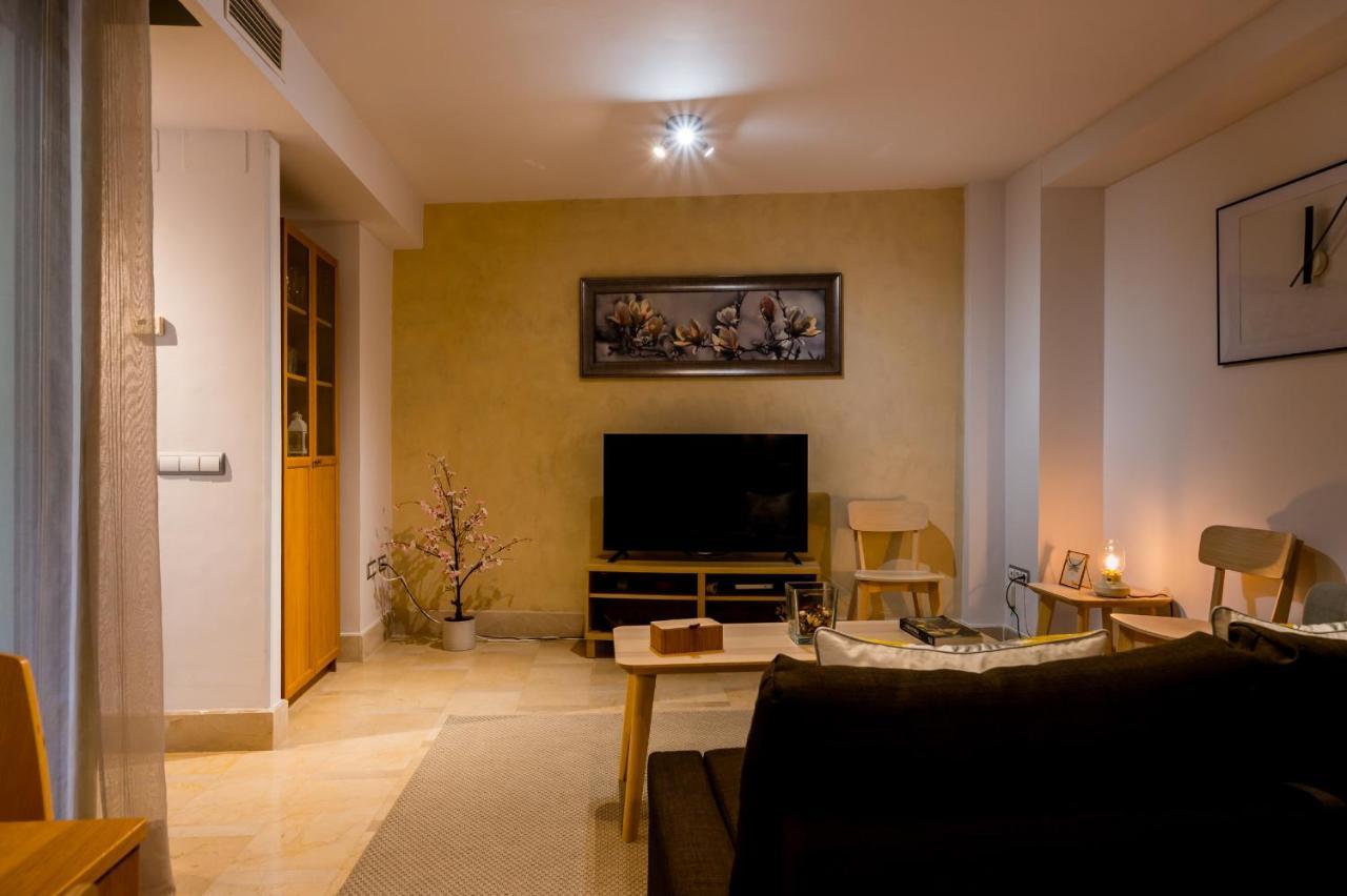 Azofaifo Donkey Apartment Seville Ngoại thất bức ảnh